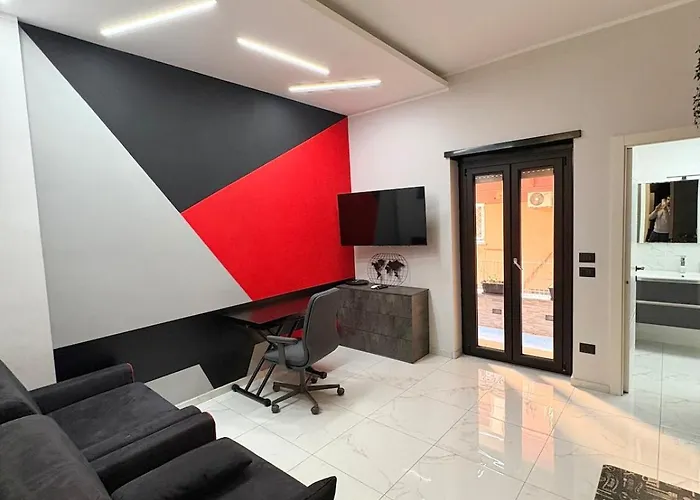 Ciclamini Yard - Near Metro C *